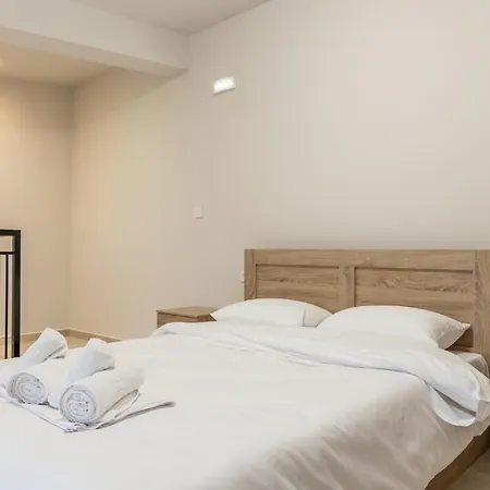 Uncle Tam Aparthotel
